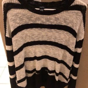Rue 21 Cute Black and White Crop Sweater